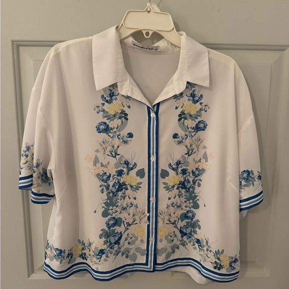 Abercrombie & Fitch Lightweight White Floral Collared Blouse size Large - Picture 10 of 11